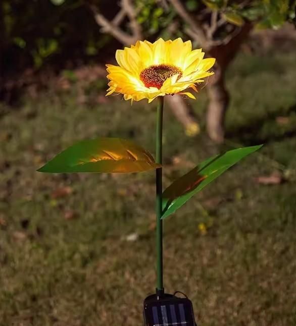 LED Solar Sunflower Light for Home Decorative Waterproof (Pack of 1)